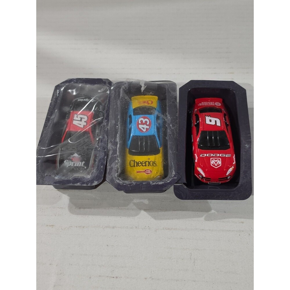 Cereal Promo Diecast NASCAR Race Car Lot 3 Cheerios General Mills Hot Wheels